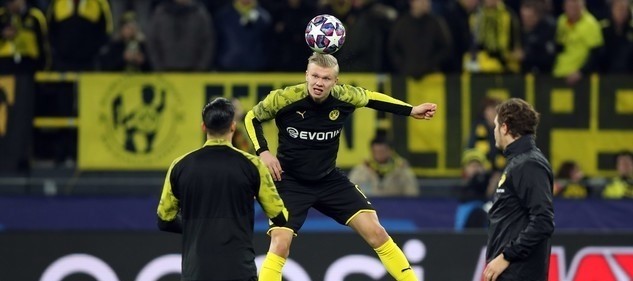 随着比赛的 随着比赛的